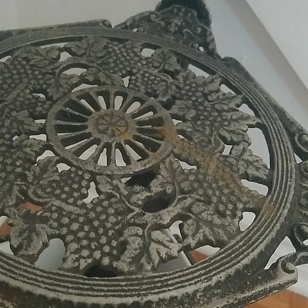 Vintage Heavy Metal Plant Stand - Picture 7 of 10
